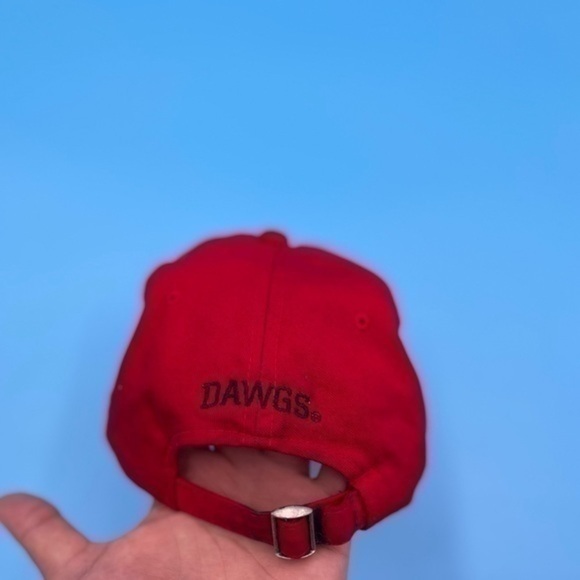 University Of Georgia Dawgs Embroidered Hat - Picture 3 of 4